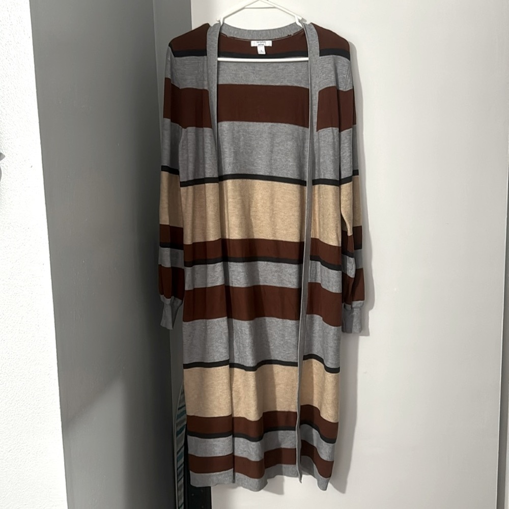 Women’s Nine West Long Cardigan size small